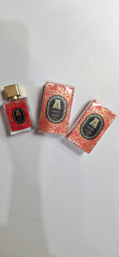عطرمینیاتوری حیاتی برند اماراتی احیه خنک شیرین